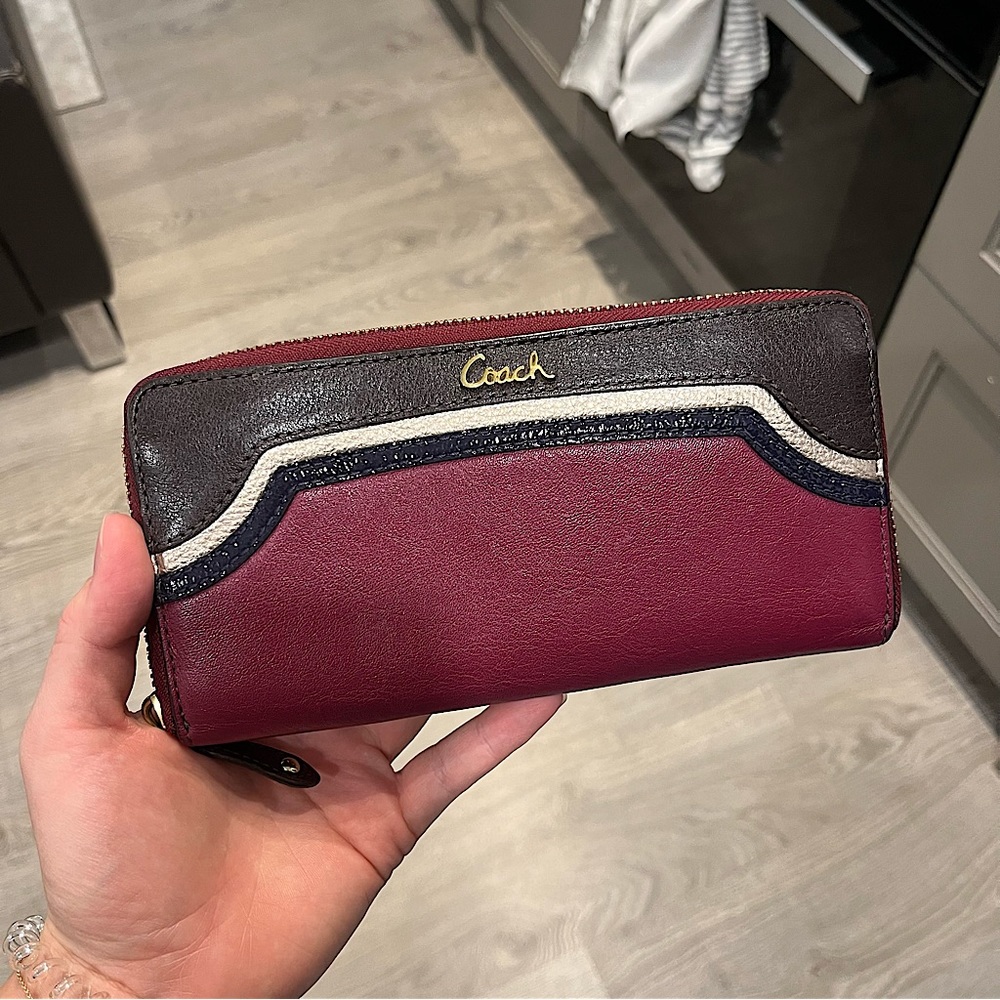 Coach Wallet - Leather great confition
